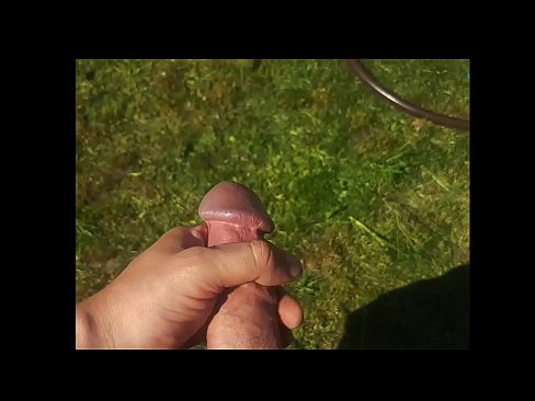 ❤️ A guapa quente recibe o seu coño rosa fodido e corre cun chorro nun xardín de verán ❤ Super porno en % gl.tubesexer-com.ru % ️❤